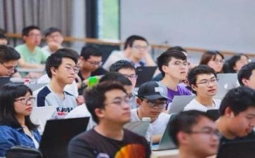 大学就职演讲稿6篇