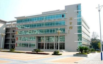 大专毕业鉴定自我总结6篇