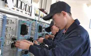电工工个人总结报告5篇