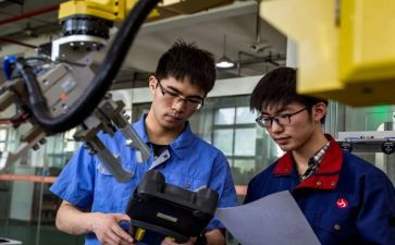 员工学习与工作总结6篇
