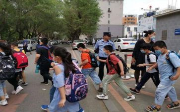 保护校园倡议书精选7篇