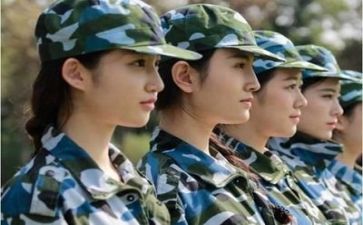 军训的作文推荐6篇