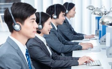 客服年终工作报告5篇