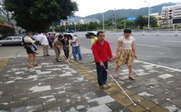 盲人的观后感7篇