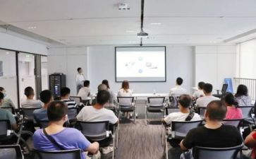 培训员年终工作总结参考6篇
