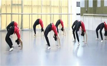 舞蹈班老师工作总结5篇