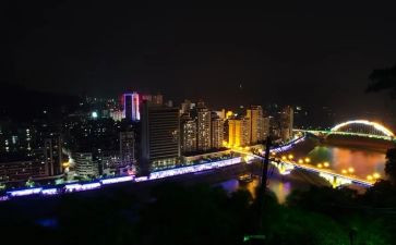 子夜的读后感400字5篇