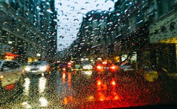 小班音乐下雨歌的教案5篇